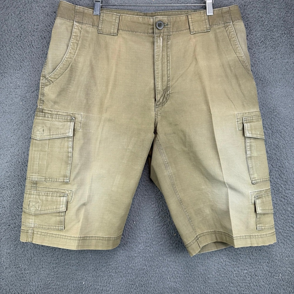 Roundtree & Yorke Casuals Mens 36 Green Ripstop Cargo Shorts Stretch Utility